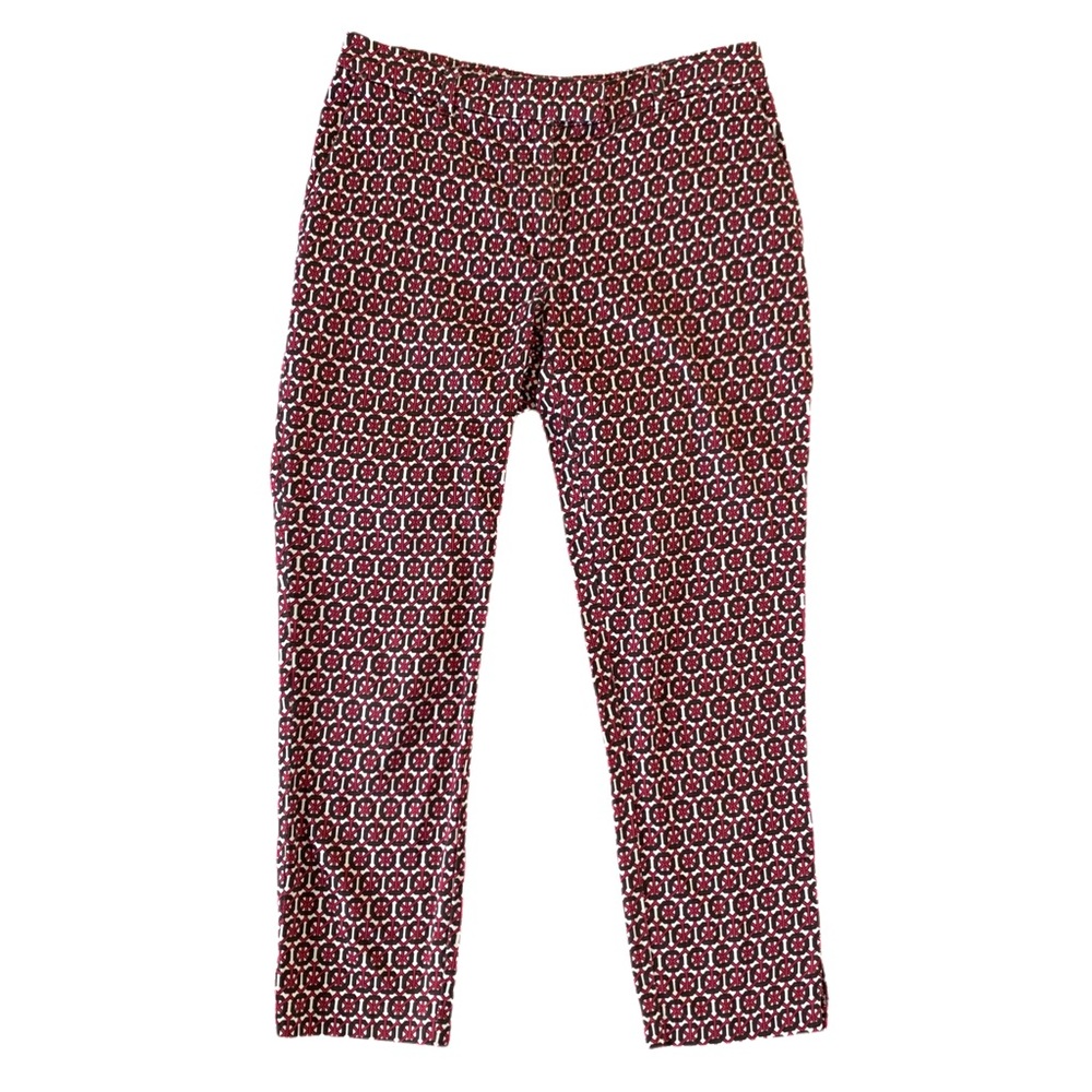 H&M Capri pants. Stylish. Maroon, B&W detail. 4
